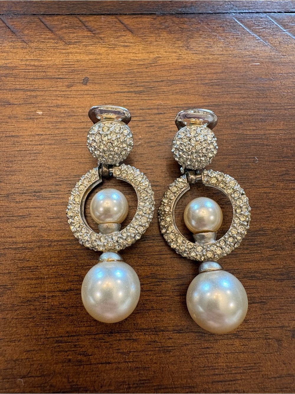 Vintage Roxanne Assoulin Gold Toned Rhinestone & Pearl Drop Clip Earrings